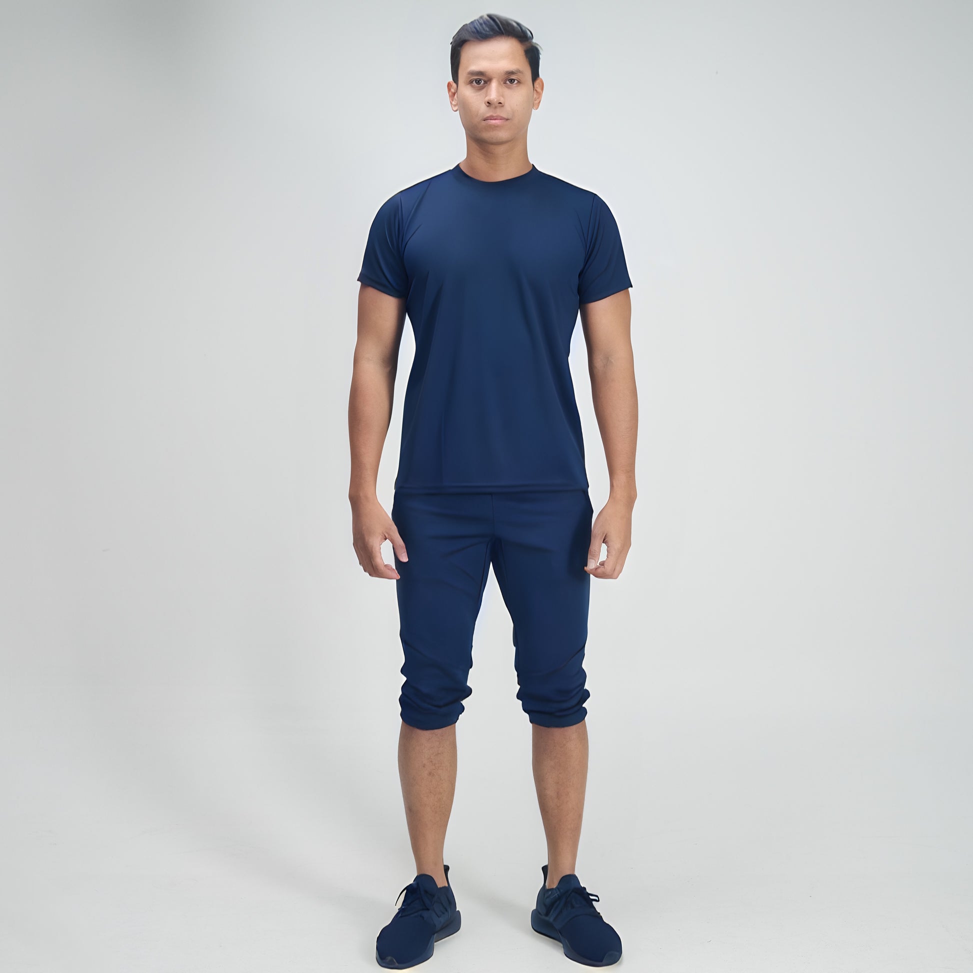 Celana Olahraga Selutut - Biru